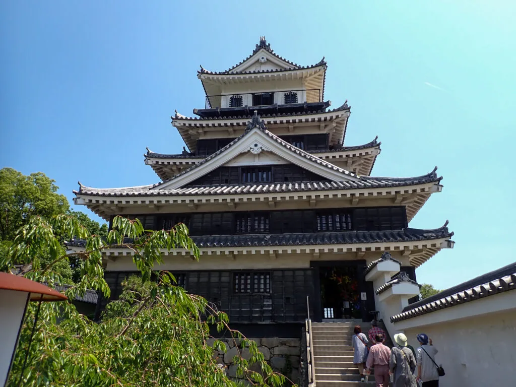 中津城