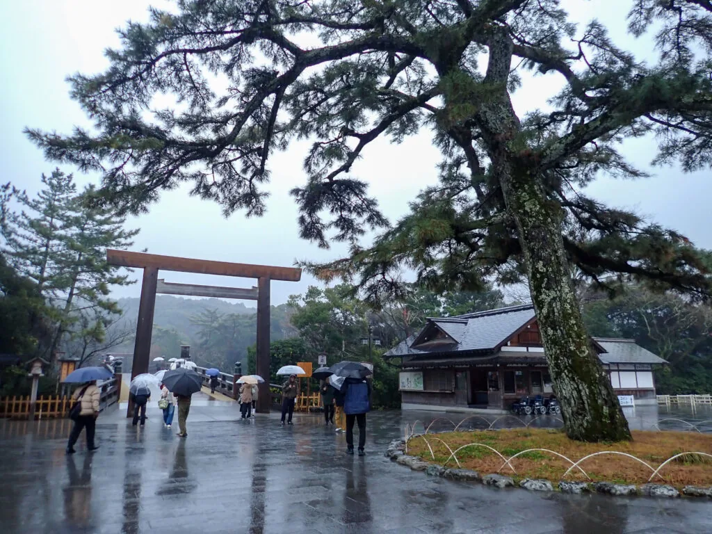 伊勢神宮